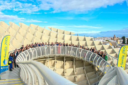 Inmobiliaria SEVILLA 2000 Real Estate - Inmobiliaria Nervión Sur