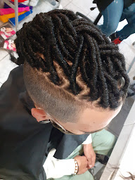 Photo n°29 de Afro Style Bayonne à Bayonne (Salon de coiffure)