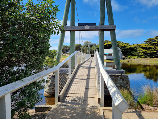 Swingbridge Cafe - Visual