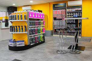 Photo n°5 de BestDrive - Centre Auto Hyeres à Hyères (Magasin de pneus)