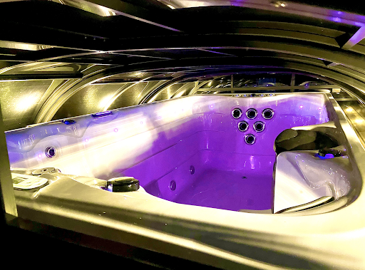 Photo de Quality Spa - Showroom Jacuzzi Saunas - Agence La Rochelle