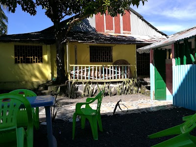 Photos of Les Hirondelles