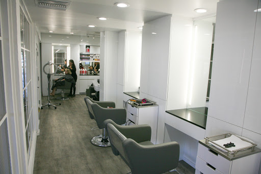 Lakeside Hair Salon Logo