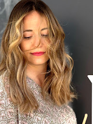 Photo n°6 de Coiffure du Monde à Lunel (Salon de coiffure)