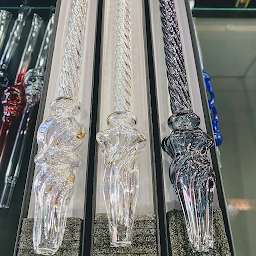 Photo n°10 de Royal Smoke® - Clamart 92 I Chicha I Boutique Chicha I Tabac Chicha I E-liquide I Vape. à Clamart (Boutique de cigarettes électroniques)