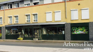 Photo n°2 de Arbres Et Fleurs Vitry à Vitry-en-Artois (Pépinière)