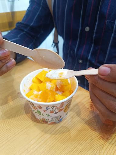 Af1qipmsvtxqedvhba1rdfscwwrwsqgxquow5m Kroaa=s508 K No