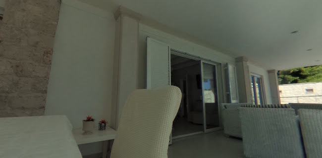 Broj telefona Villa Oceanus - Hvar