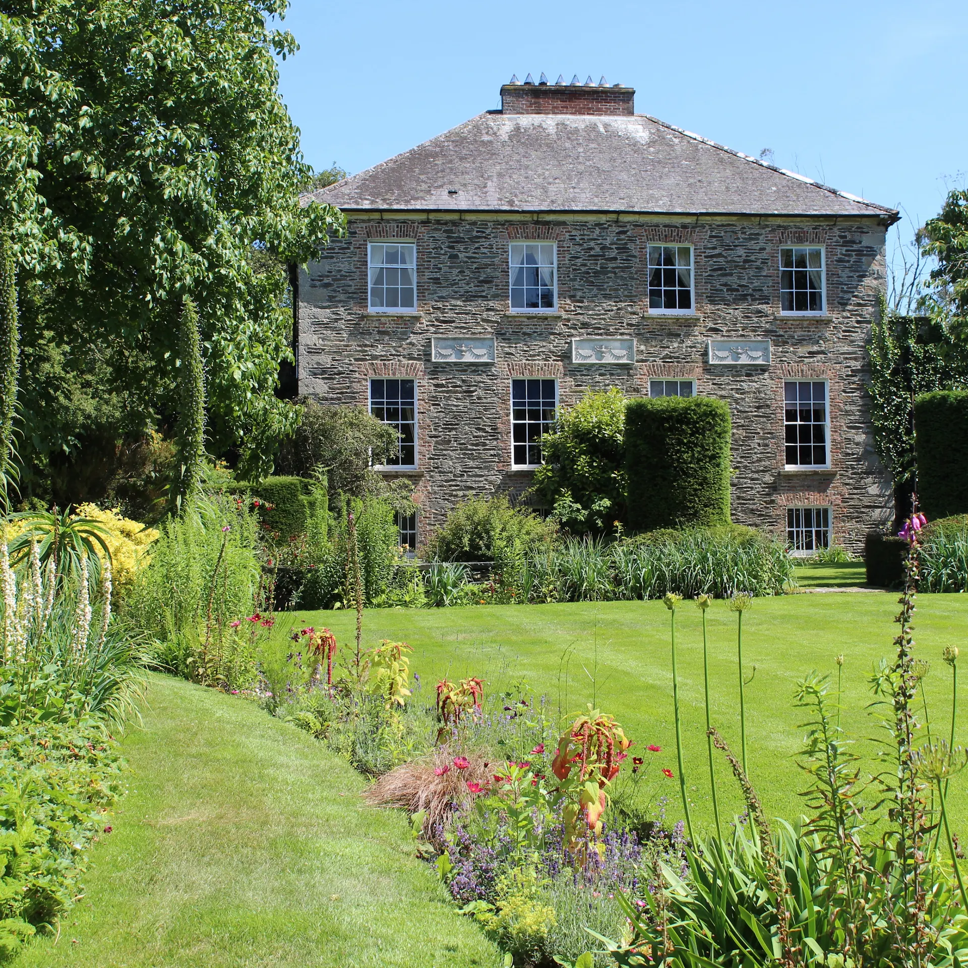 Kilmokea Country Manor & Gardens