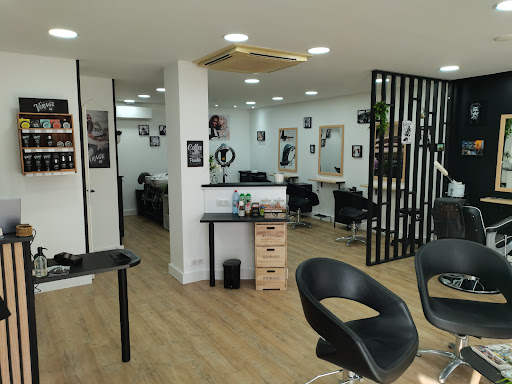 Odyssée coiffure by flo