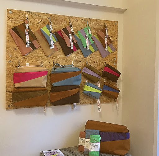 Ginger Ale store - Visual