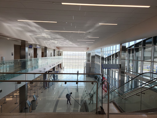 Lafayette Regional Airport - Thumbnail