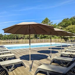 Photo n°4 de Camping et gîtes Parenthèses imaginaires... à Milhac-de-Nontron (Salle de réception)