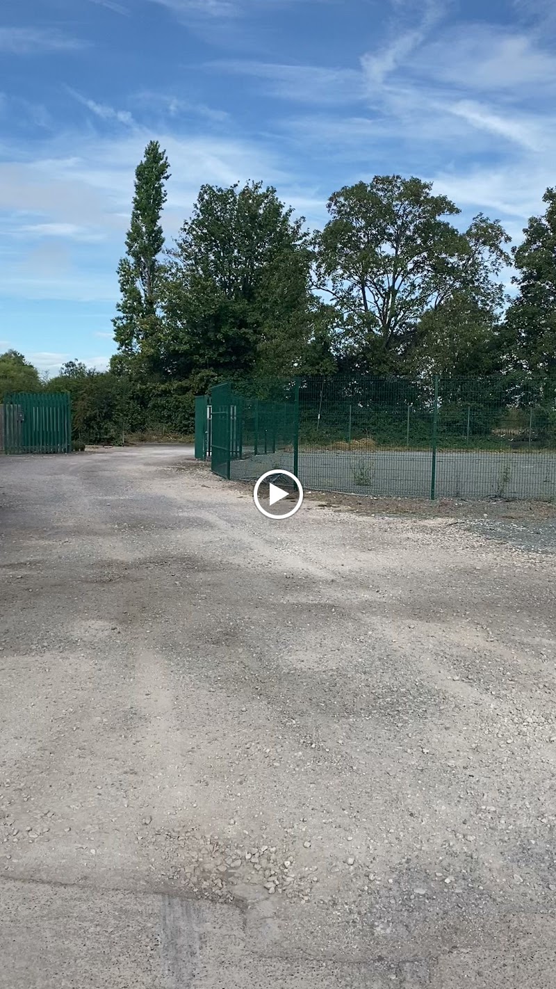 Blue Pine Caravan Storage photo 3