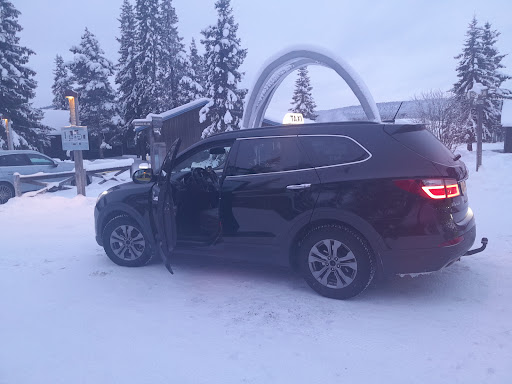 Alokah Taxi & transport AB i kiruna - Thumbnail