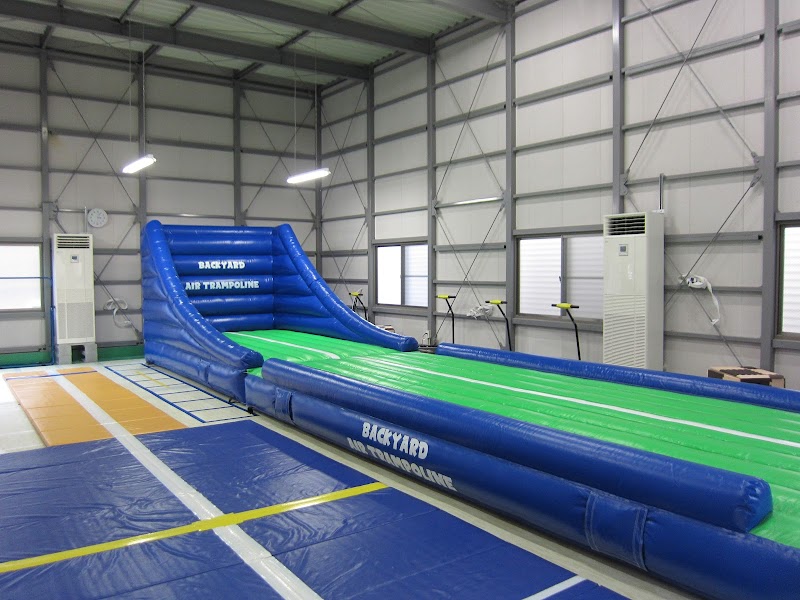 エルカス スポーツクラブ