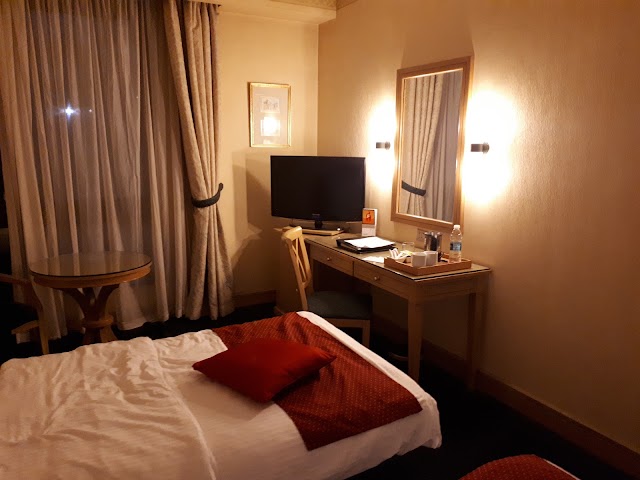 Le Passage Hotel And Casino