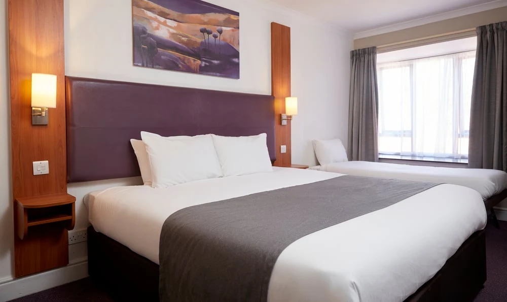 Wheatsheaf Hotel