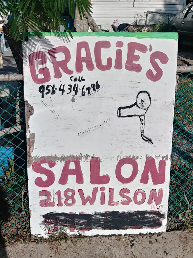 Gracie's Salon II - Thumbnail