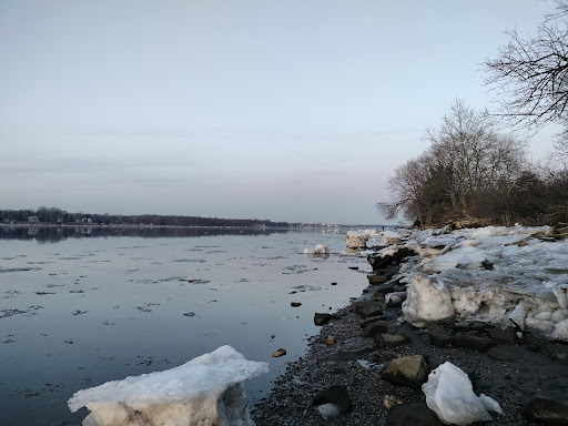 Delanco River View Gallery - United States
