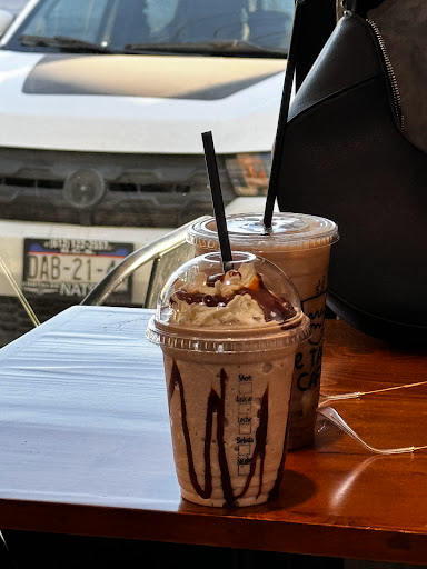 Le Tasse Cafe - Thumbnail