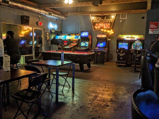 Brewski's Bar & Arcade