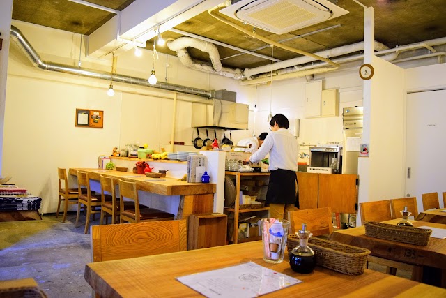 Hot cake Tsurubami sha