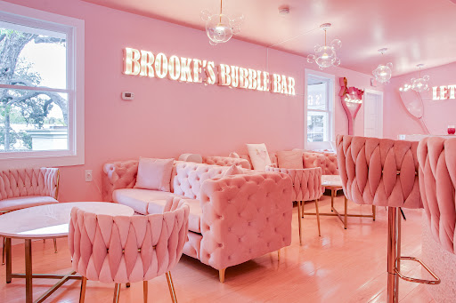 Brooke's Bubble Bar - Visual