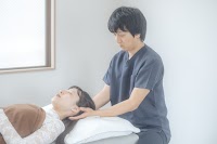 シュラーフ鍼灸院