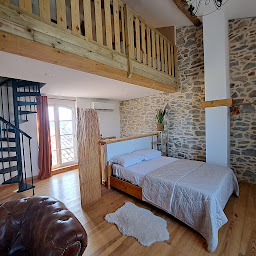 Photo n°5 de La Maison du Canal - Homps à Homps (Chambre d'hôtes)