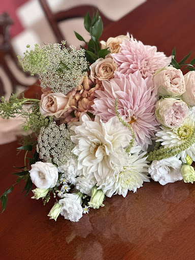Creswick Flowers - Thumbnail
