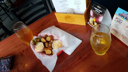 Friends Sports Bar & Grill