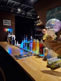 カフェ&バー マロン