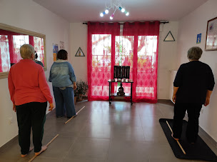 Photo n°2 de Nguyen Marie-Christine Gymnastique Holistique Gestion des Emotions Kinésithérapeute à Noisy-le-Grand (Thérapeute Reiki)