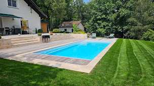 Photo n°2 de Piscines Ibiza Bourg-en-Bresse / AIN BUGEY PISCINES à Viriat (Société de construction de piscine)