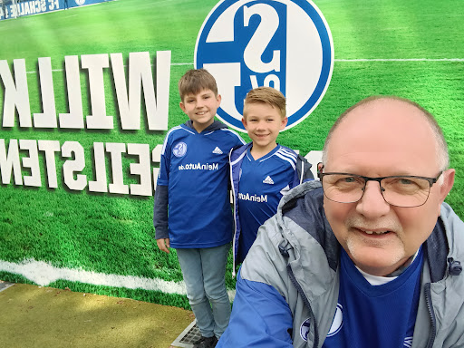 S04-Fanshop Geschäftsstelle - Thumbnail
