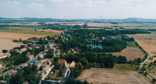 Wohnmobilstellplatz Buchholz bei Vierkirchen - AlpacaCamping - Thumbnail