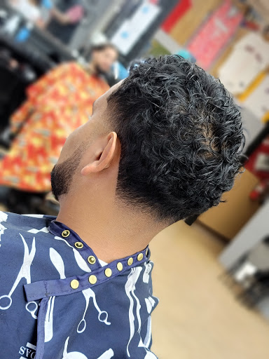 Finishing Touch Barbershop - Thumbnail