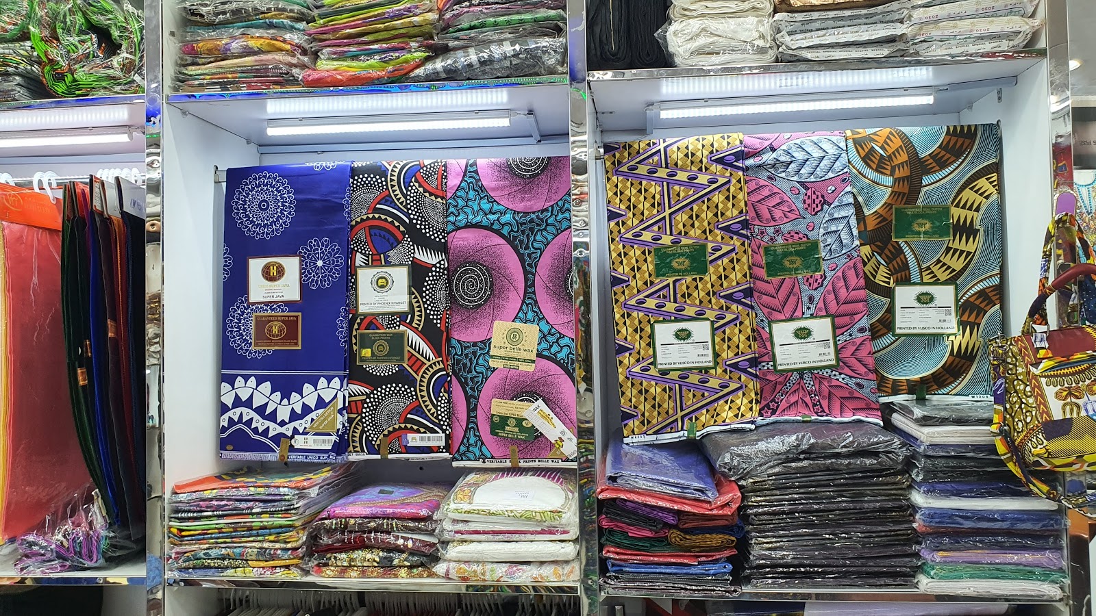 Venty Textiles Trading LLC - Best African Fabrics & Textiles - صورة 2