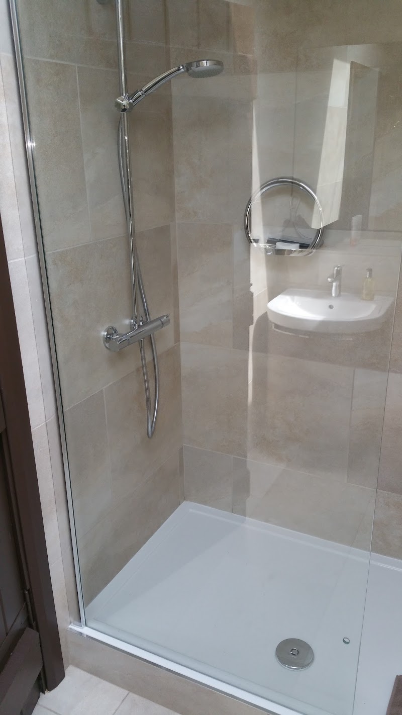 Leo's Property Development Ltd photo 2
