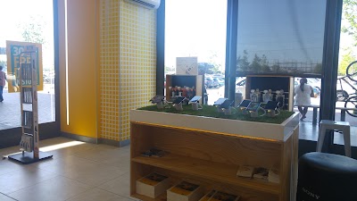 Photos of Ipic Shopping Centre Soneike