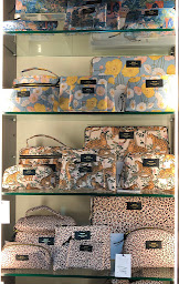 Photo n°32 de Librairie Decitre à Écully (Magasin de jouets)