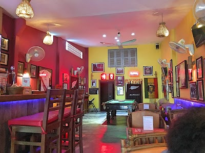 Photos of Jungle Burger Sports Bar & Bistro