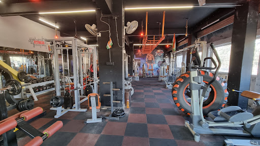 Golden Fitness Gym ||