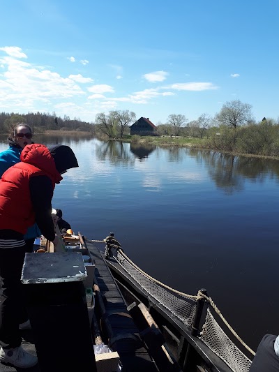 Photos of Emaj&otilde;e Suursoo k&uuml;lastuskeskuse matkarada