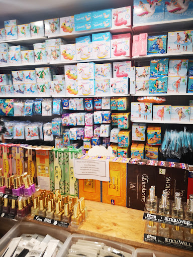 Beach Bazaar - Visual