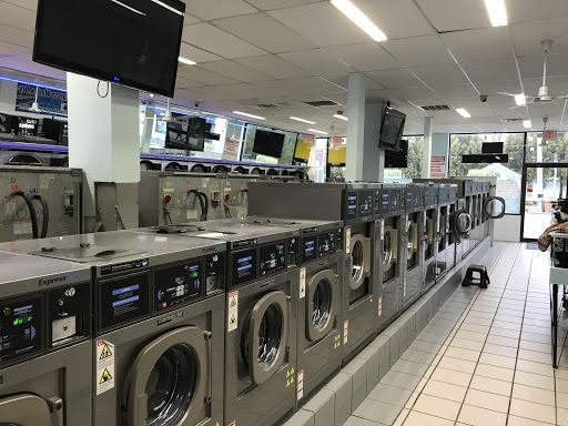 Port Washington Super Laundromat - Thumbnail