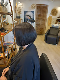 Photo n°23 de Amazone Coiffure à Châteauneuf-de-Gadagne (Salon de coiffure)