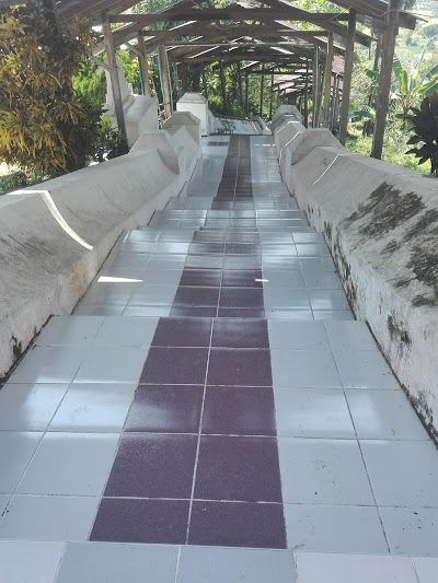 Photos of Shwe Ann Taw Pagoda Hill
