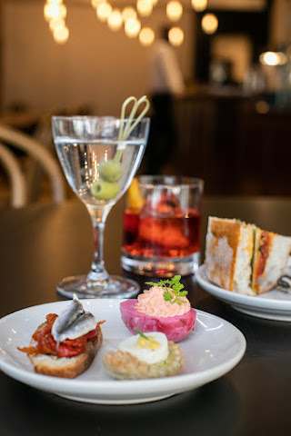 Cafe Frank by null